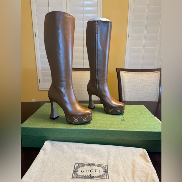 New Gucci GG Logo Brown Leather Platform Boots Size 38 / US 8 - Picture 1 of 16